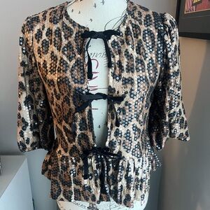 Oliver.O Leopard Print Sequin Tie Front Smock Blouse Women’s Size Small